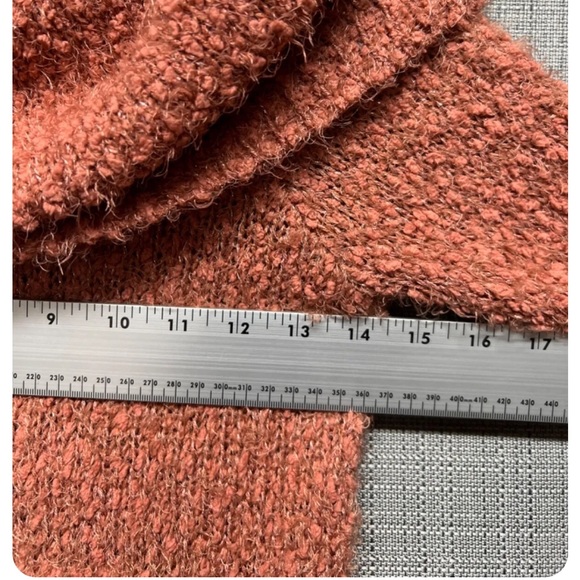 💙 3/$30 💙 Burnt orange / terracota / mauve  cozy sweater - Picture 7 of 7